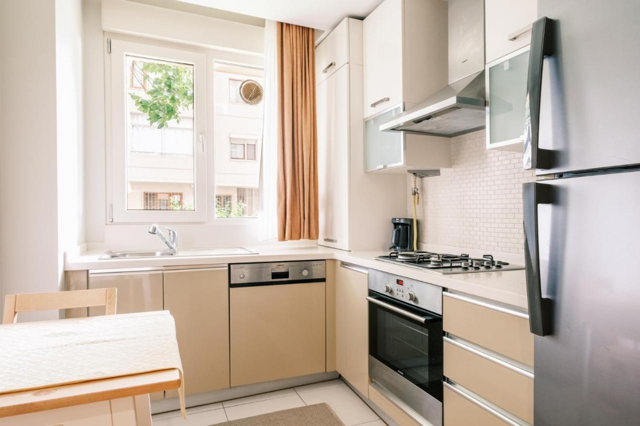 Spacious Flat 3 Min To Coast And Bagdat Avenue Apartment Istanbul