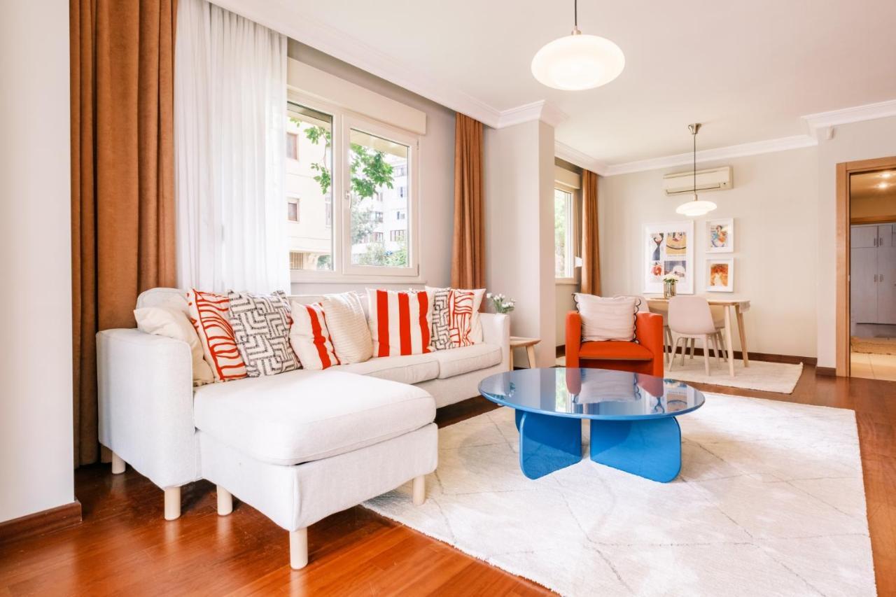 Spacious Flat 3 Min To Coast And Bagdat Avenue Daire İstanbul