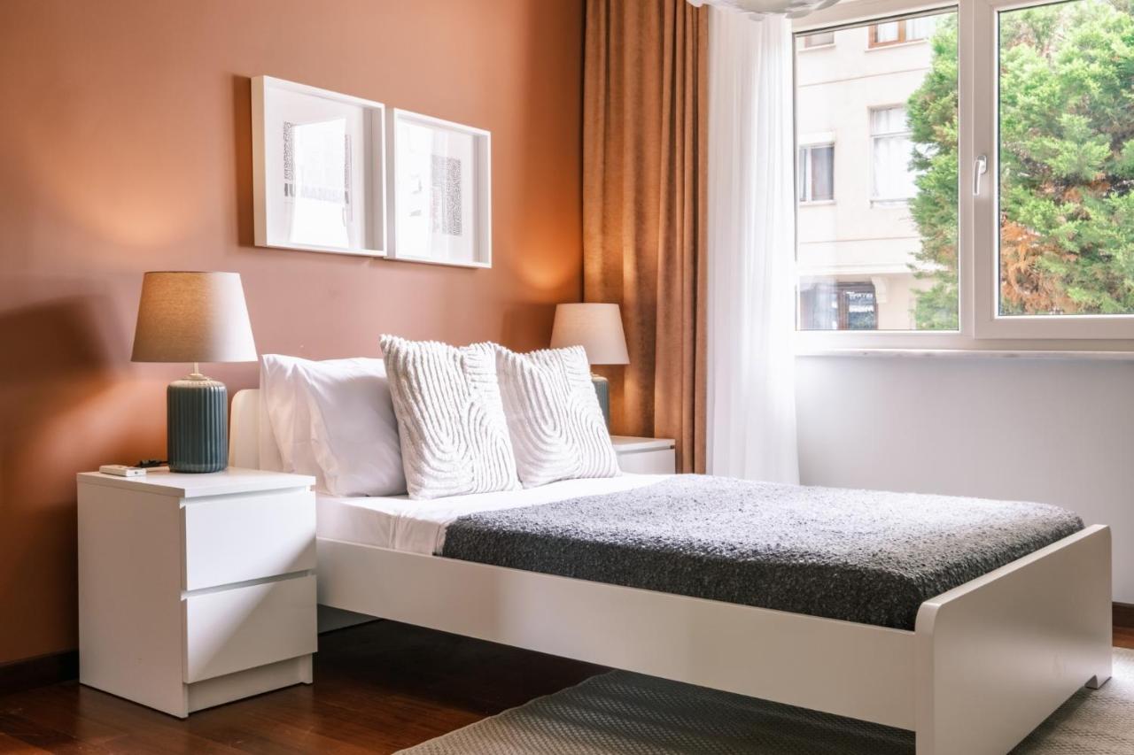 Spacious Flat 3 Min To Coast And Bagdat Avenue * İstanbul