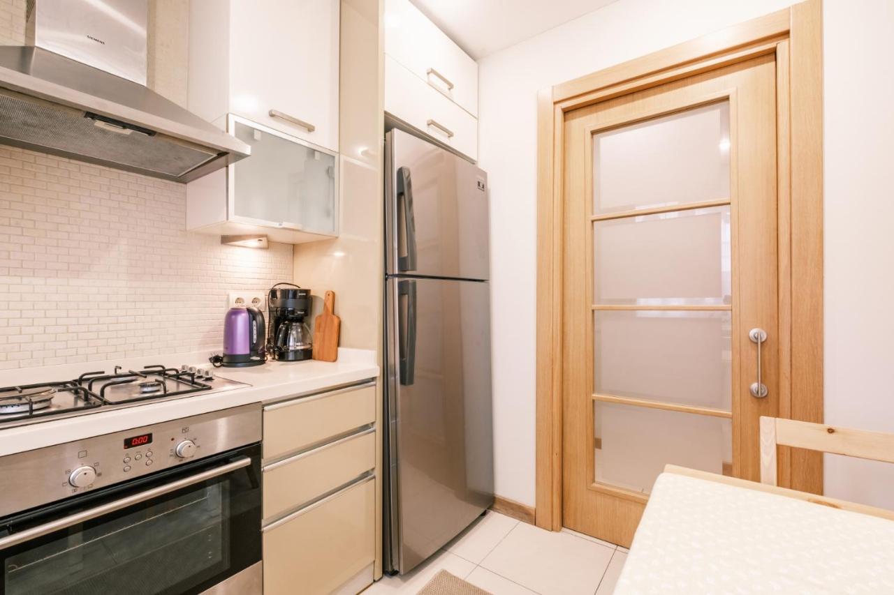 Spacious Flat 3 Min To Coast And Bagdat Avenue Daire İstanbul