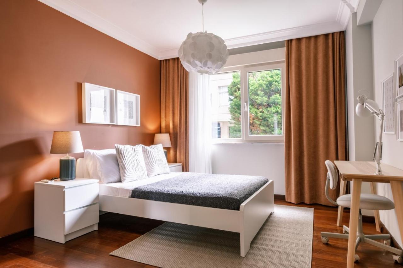 Daire Spacious Flat 3 Min To Coast And Bagdat Avenue *